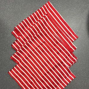 Four Kate Spade Napkins. NWOT red & white 20 x 20